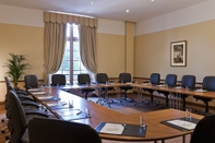 ห้องประชุม Hôtel Château de Montvillargenne