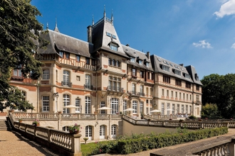 ภายนอกอาคาร 4 Hôtel Château de Montvillargenne