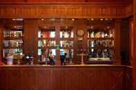 Bar, Kafe, dan Lounge Coulsdon Manor Hotel and Golf Club