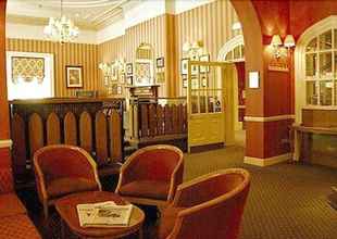 Lobby 4 Coulsdon Manor Hotel and Golf Club