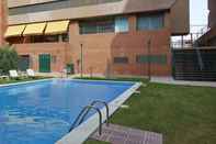 Swimming Pool Hesperia Sant Joan