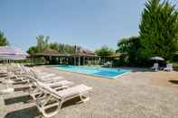 Swimming Pool La Verniaz et ses Chalets