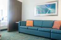 Common Space SpringHill Suites by Marriott Pittsburgh Monroeville