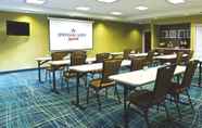 Functional Hall 5 SpringHill Suites by Marriott Sarasota Bradenton