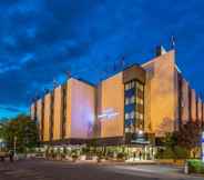 Exterior 2 Hotel Bologna Airport