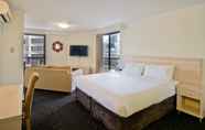 Kamar Tidur 3 Oaks Sydney Hyde Park Suites