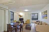 Ruang Umum Oaks Sydney Hyde Park Suites