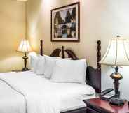 Phòng ngủ 2 Quality Inn Newnan