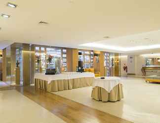 Lobi 2 Hyatt Regency Hesperia Madrid