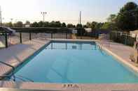 Swimming Pool Baymont by Wyndham Commerce GA Near Tanger Outlets Mall