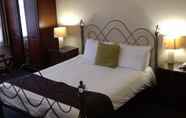 Kamar Tidur 5 Wortley House Hotel