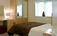 Bedroom 2 Wortley House Hotel