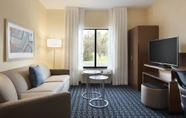 Ruang Umum 7 Fairfield Inn & Suites Hartford Manchester