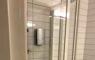 In-room Bathroom 3 Hordaheimen Hotel