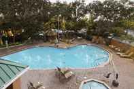 Swimming Pool Courtyard Cocoa Beach Cape Canaveral