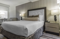 Kamar Tidur Inn Off Capitol Park, Ascend Hotel Collection