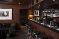 Quầy bar, cafe và phòng lounge Sunset Marquis