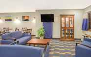 Lobby 3 Microtel Inn & Suites by Wyndham Manistee