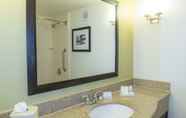 In-room Bathroom 6 Hilton Garden Inn Orlando East/UCF Area