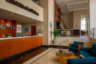 Lobby Chios Chandris Hotel