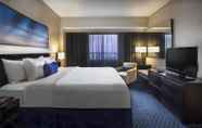 Kamar Tidur 2 Courtyard by Marriott New York JFK Airport