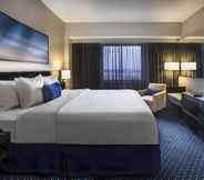 Kamar Tidur 2 Courtyard by Marriott New York JFK Airport