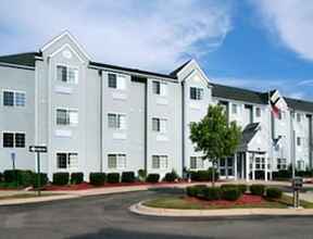 Exterior 4 Microtel Inn & Suites by Wyndham Ann Arbor