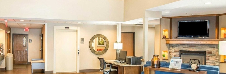 Lobby Comfort Inn North/Polaris