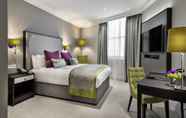 Kamar Tidur 7 St. James' Court, A Taj Hotel, London