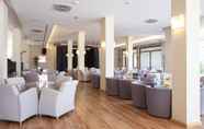 Bar, Kafe, dan Lounge 6 Hipotels Hotel Flamenco Conil