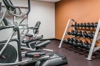 Fitness Center Quality Inn & Suites Warren - Detroit