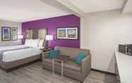 ห้องนอน 6 La Quinta Inn & Suites by Wyndham Effingham