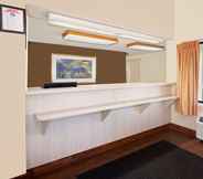 Kamar Tidur 7 Knights Inn Bridgeport Frankenmuth