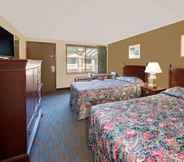 Kamar Tidur 6 Knights Inn Bridgeport Frankenmuth