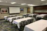 Functional Hall Best Western Brigham City Inn & Suites