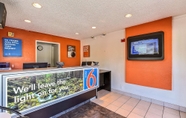 Sảnh chờ 2 Motel 6 Pleasanton, CA