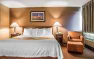 Kamar Tidur 5 Quality Inn Elgin I-90