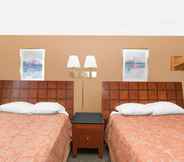 Bilik Tidur 3 Super 8 by Wyndham Sioux City/Morningside Area