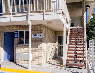 Exterior 2 Motel 6 Colorado Springs, CO