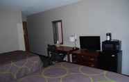 Bedroom 5 Super 8 by Wyndham Warner Robins