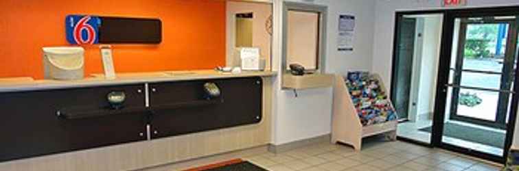 ล็อบบี้ Motel 6 Arlington Heights, IL - Chicago North Central