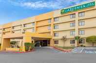 Bên ngoài La Quinta Inn & Suites by Wyndham El Paso East
