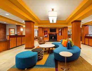 Lobby 2 Fairfield Inn & Suites by Marriott Louisville Downtown