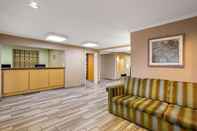 Lobby La Quinta Inn by Wyndham Auburn Worcester