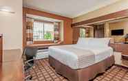 Bedroom 2 Microtel Inn by Wyndham Lexington