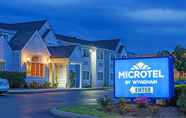 Exterior 3 Microtel Inn by Wyndham Lexington
