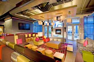 Lobby 4 Aloft Mount Laurel