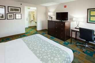 Bedroom 4 La Quinta Inn & Suites by Wyndham Nashville Airport