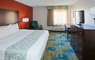 Bilik Tidur 6 La Quinta Inn & Suites by Wyndham Nashville Airport