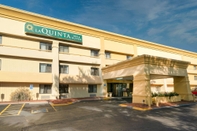 ภายนอกอาคาร La Quinta Inn & Suites by Wyndham Nashville Airport